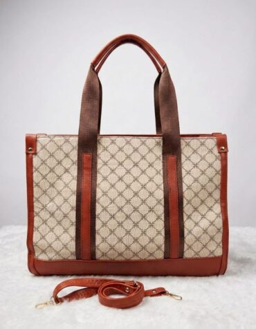Signature Tote bag