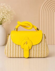 Pinakii Knot Beauty Bag